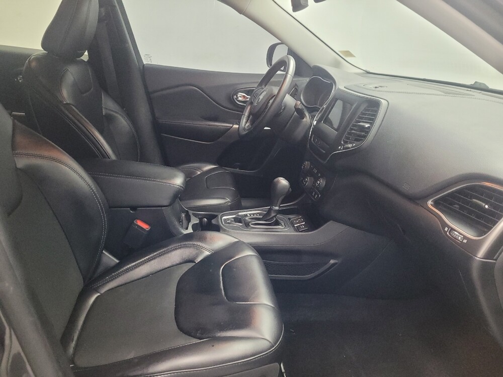 2019 Jeep Cherokee in Memphis, TN 38128 - 18112944 21