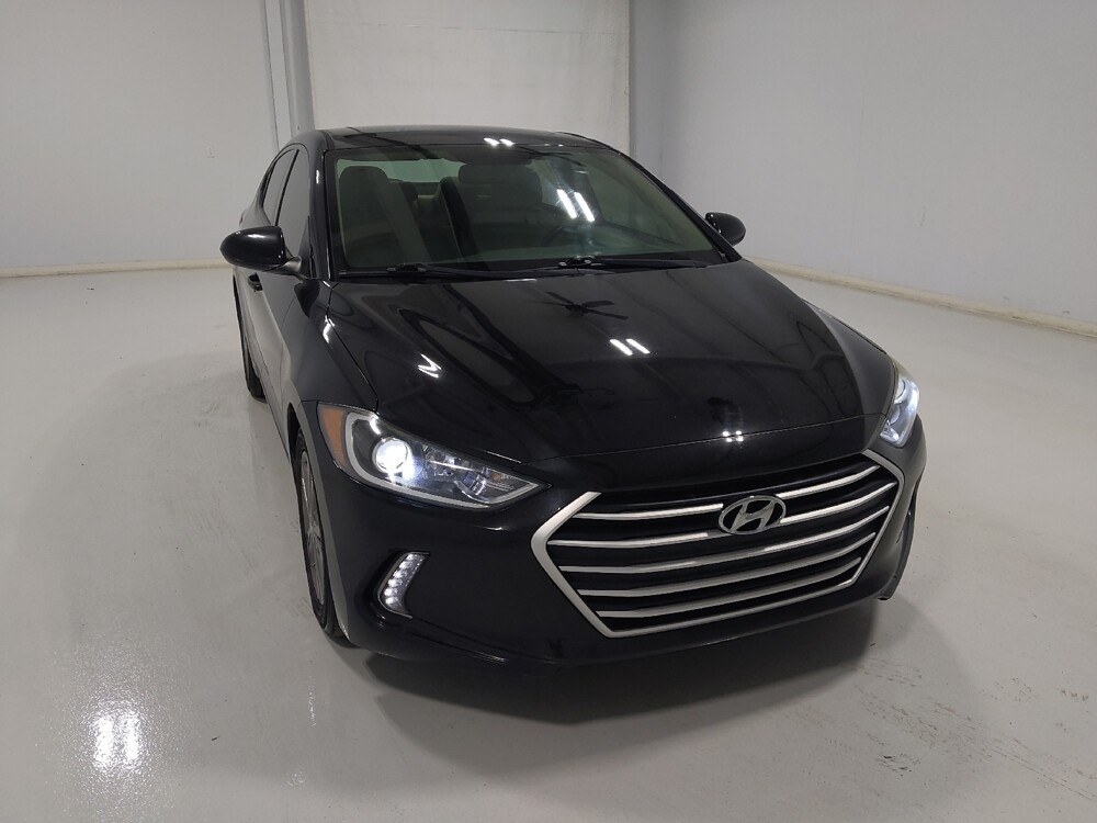 2017 Hyundai Elantra in Columbus, OH 43231 - 18112952 14