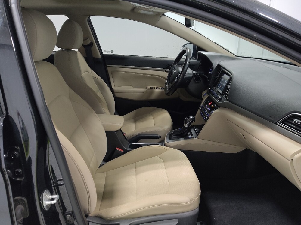 2017 Hyundai Elantra in Columbus, OH 43231 - 18112952 21