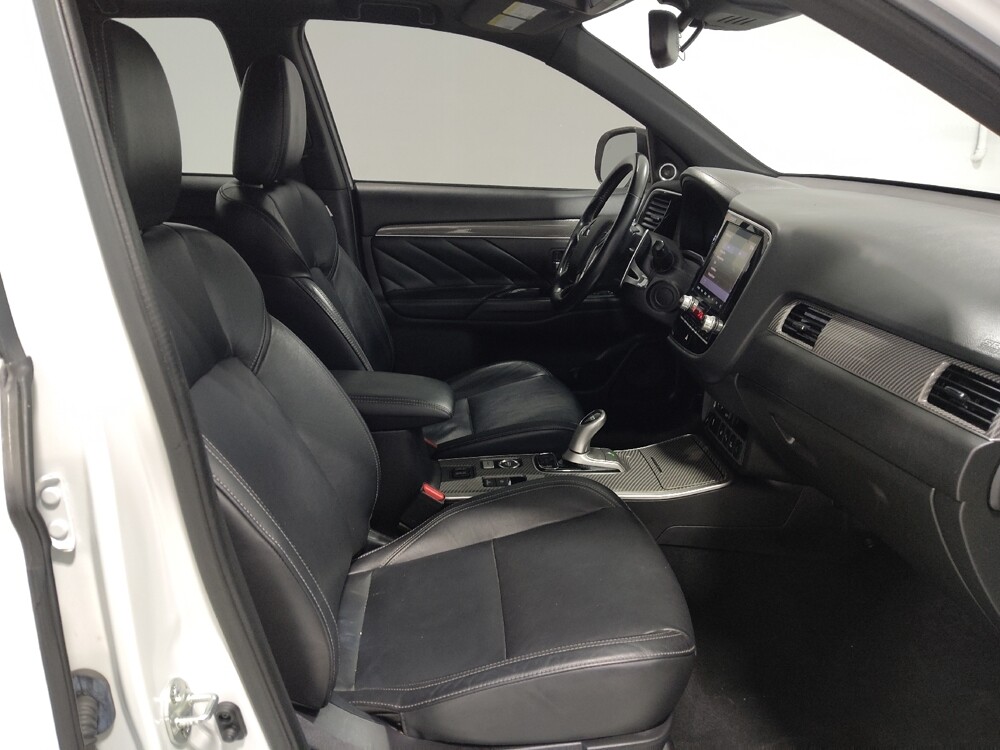 2020 Mitsubishi Outlander in Columbus, OH 43231 - 18112954 21