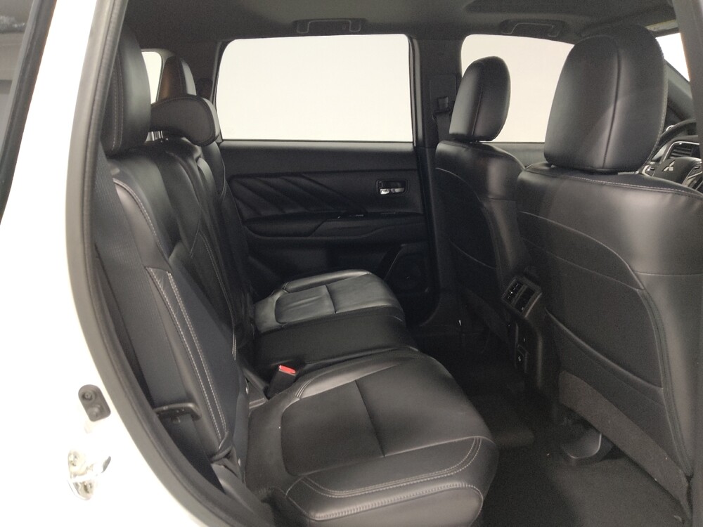 2020 Mitsubishi Outlander in Columbus, OH 43231 - 18112954 19