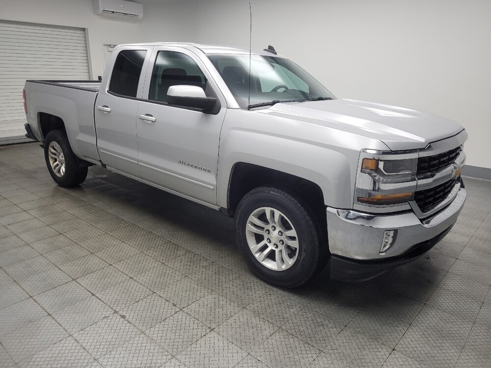 2018 Chevrolet Silverado 1500 in Highland, IN 46322 - 18112965 11