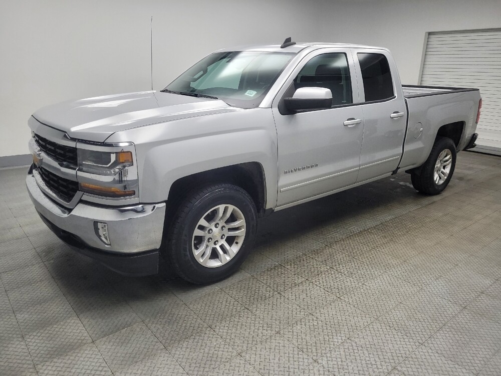 2018 Chevrolet Silverado 1500 in Highland, IN 46322 - 18112965 2