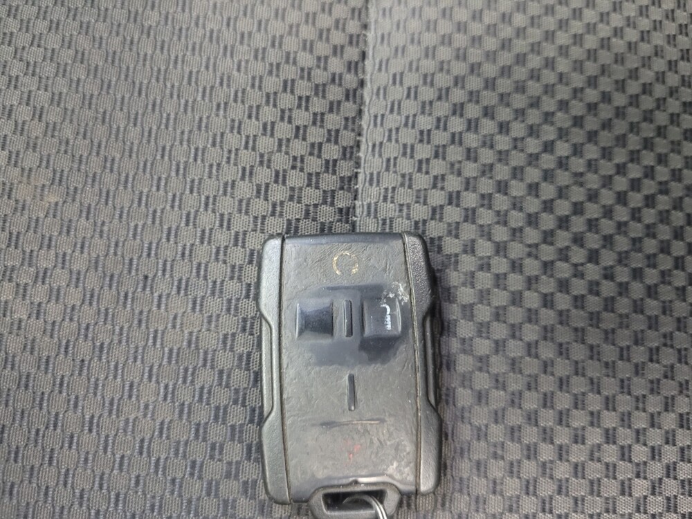 2018 Chevrolet Silverado 1500 in Highland, IN 46322 - 18112965 32