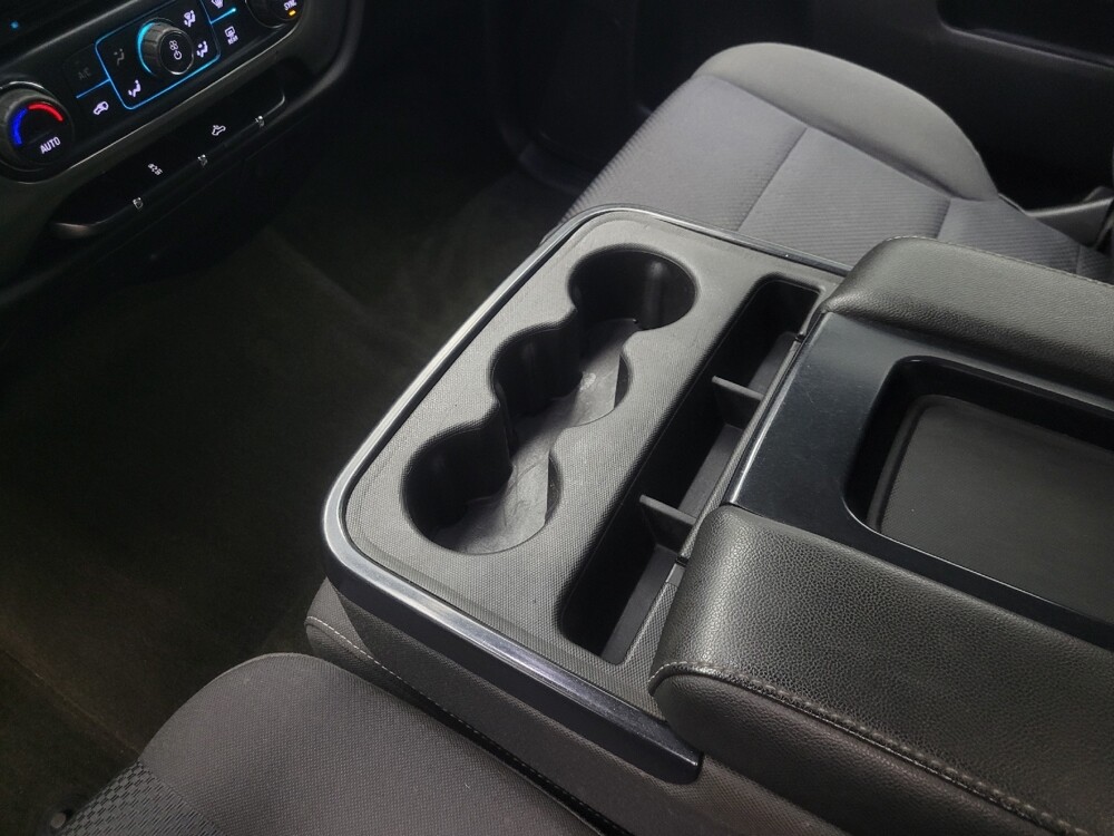 2018 Chevrolet Silverado 1500 in Highland, IN 46322 - 18112965 26