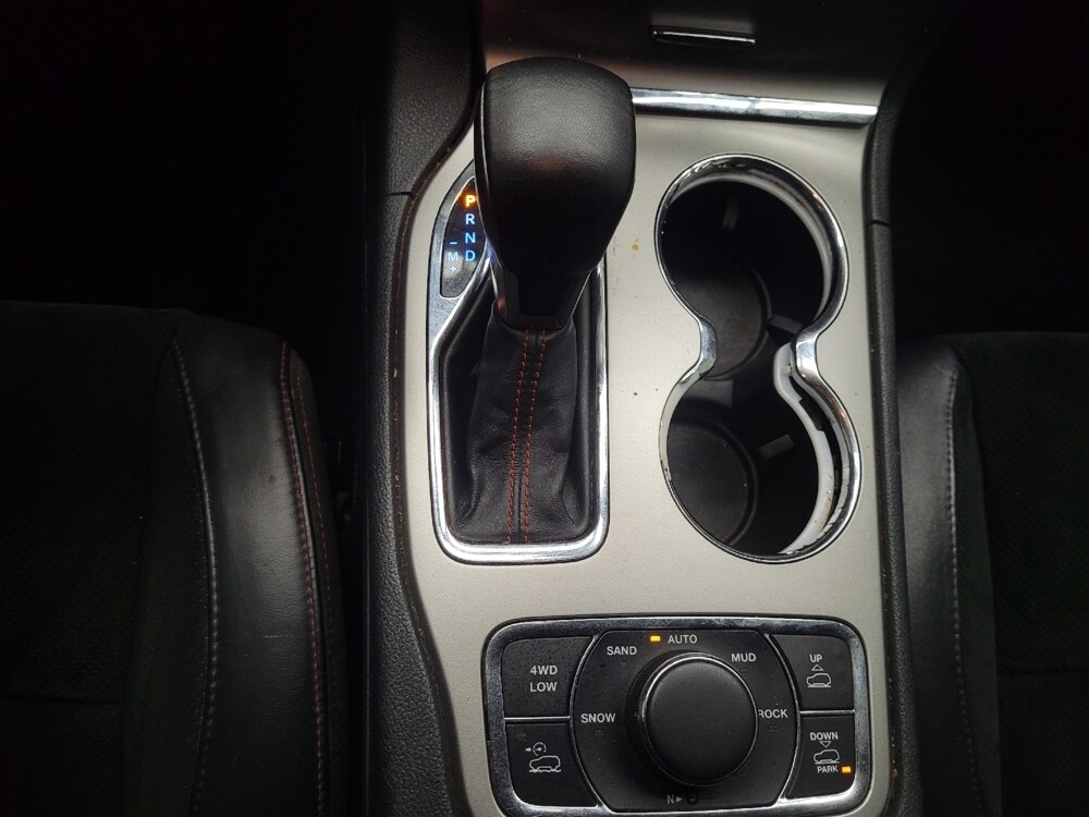 2017 Jeep Grand Cherokee in Las Vegas, NV 89104 - 18112971 26