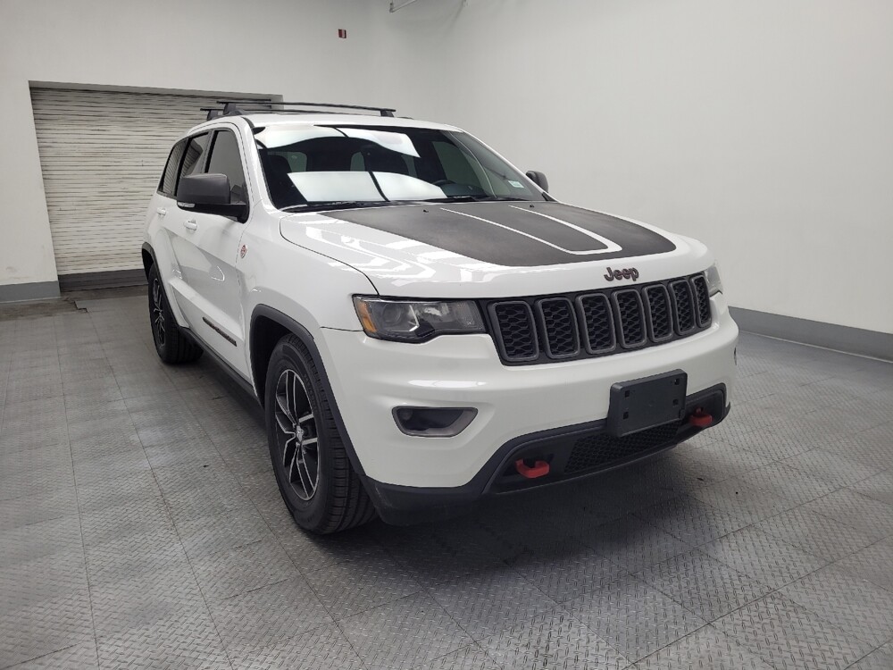 2017 Jeep Grand Cherokee in Las Vegas, NV 89104 - 18112971 13