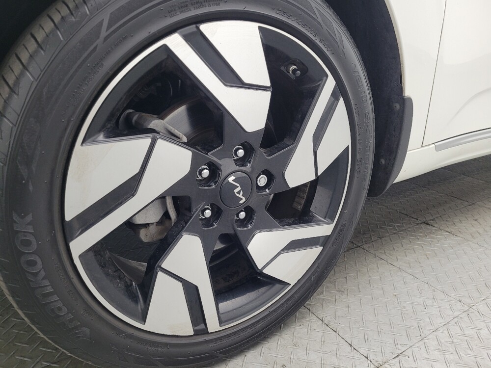 2025 Kia Soul in Conyers, GA 30094 - 18112980 31