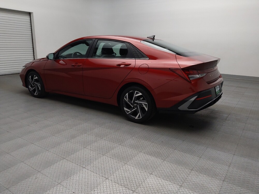 2025 Hyundai Elantra in Arlington, TX 76011 - 18112982 5