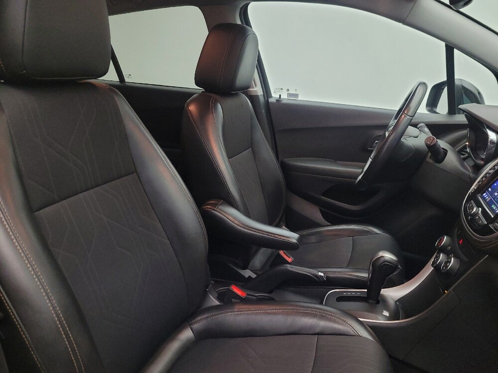 2020 Chevrolet Trax in Phoenix, AZ 85015 - 18112985 21