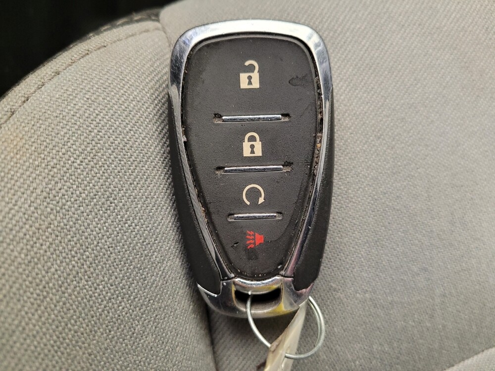 2020 Chevrolet Equinox in Miamisburg, OH 45342 - 18112999 32