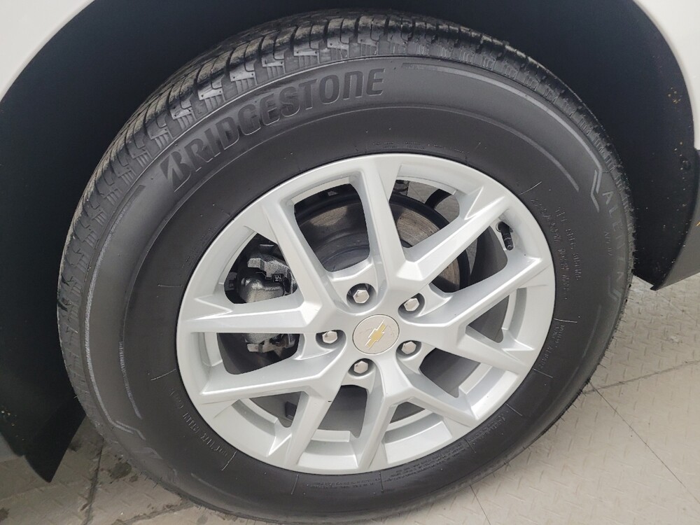 2022 Chevrolet Equinox in Columbus, OH 43228 - 18113005 31