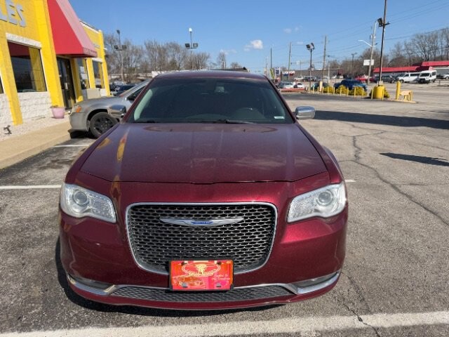 2019 Chrysler 300 in Indianapolis, IN 46222-4002 - 18113010 2