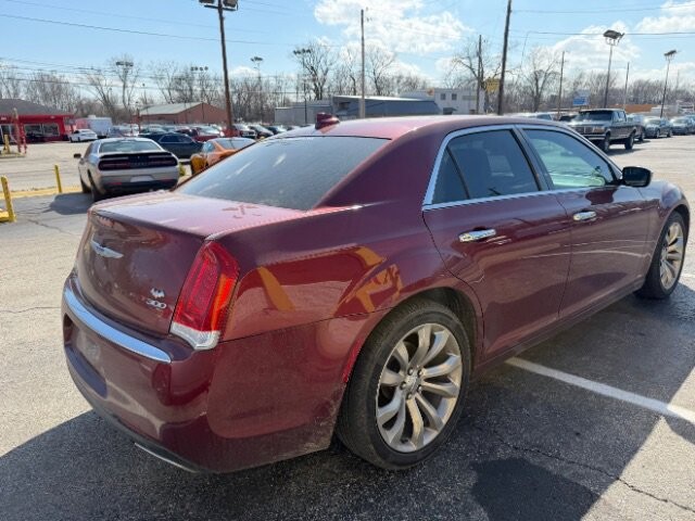 2019 Chrysler 300 in Indianapolis, IN 46222-4002 - 18113010 4