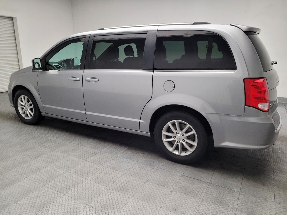 2019 Dodge Grand Caravan in Downey, CA 90241 - 18113013 3