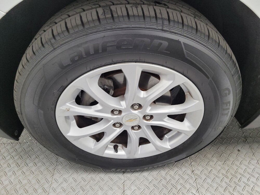 2019 Chevrolet Equinox in Las Vegas, NV 89102 - 18113017 31