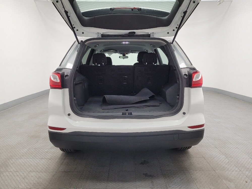 2019 Chevrolet Equinox in Las Vegas, NV 89102 - 18113017 29