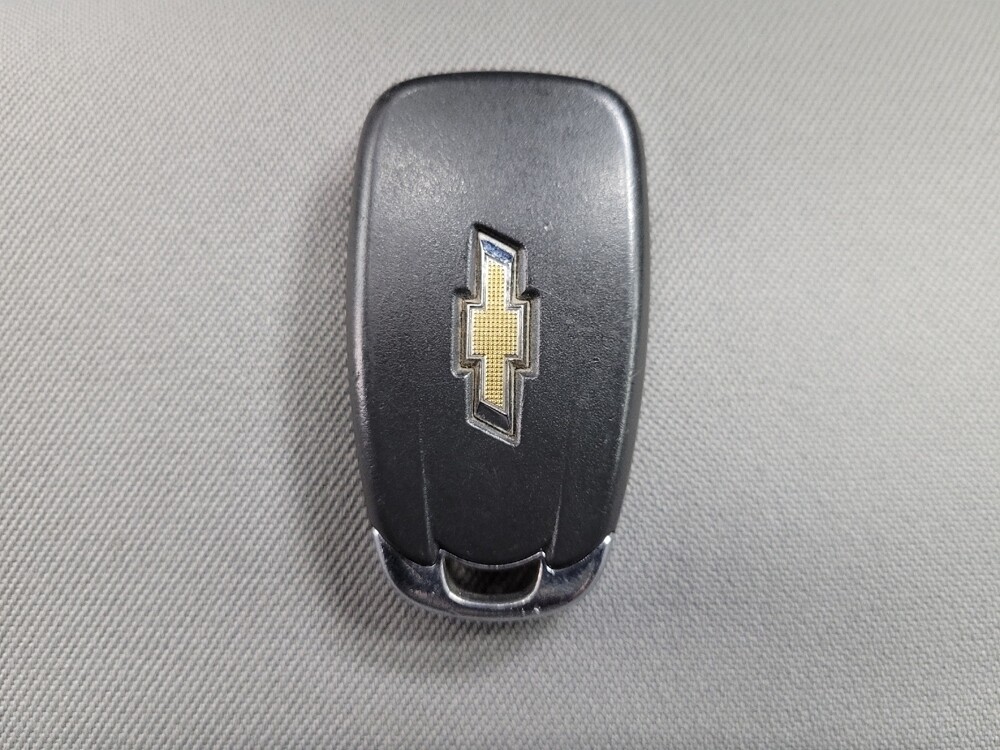 2019 Chevrolet Equinox in Las Vegas, NV 89102 - 18113017 32