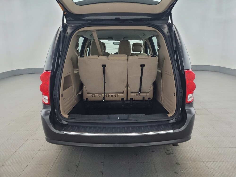 2015 Dodge Grand Caravan in Allentown, PA 18103 - 18113023 29