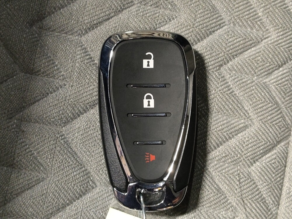 2022 Chevrolet Equinox in Fort Worth, TX 76116 - 18113030 32