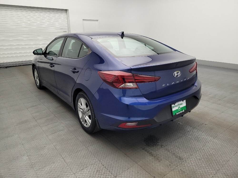 2020 Hyundai Elantra in Lauderdale Lakes, FL 33313 - 18113037 5