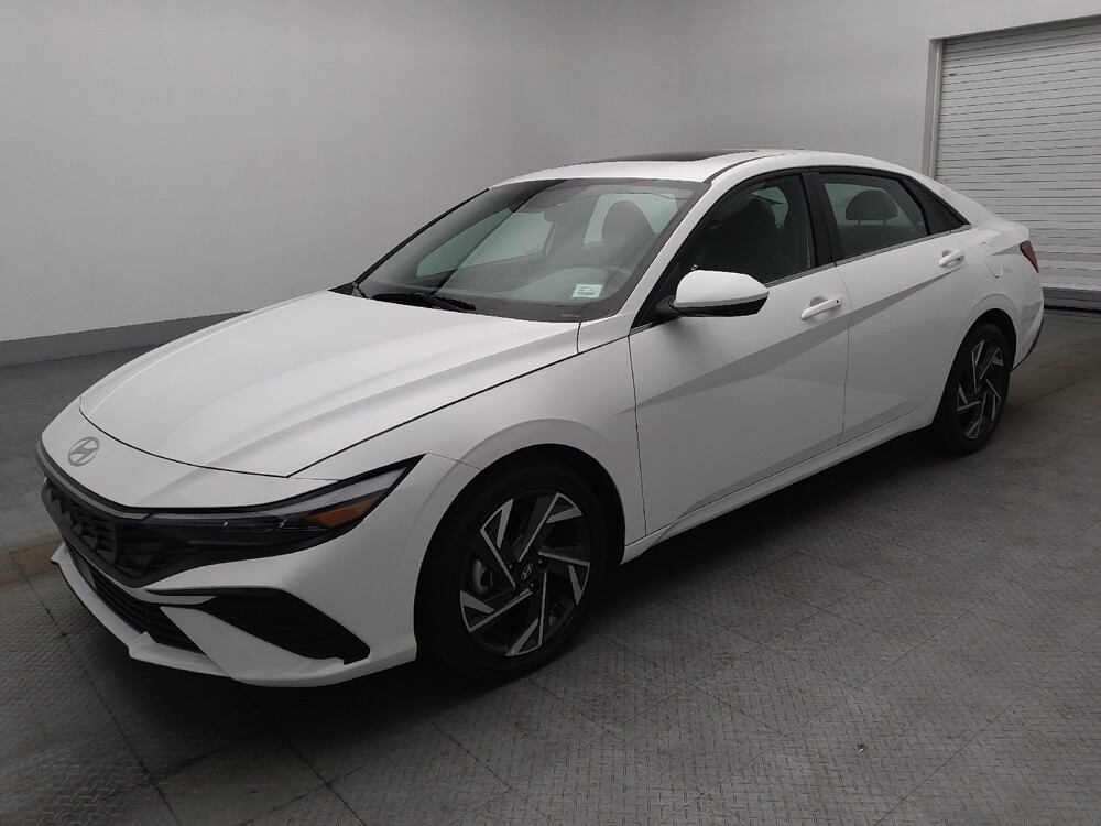 2025 Hyundai Elantra in Lauderdale Lakes, FL 33313 - 18113039 2
