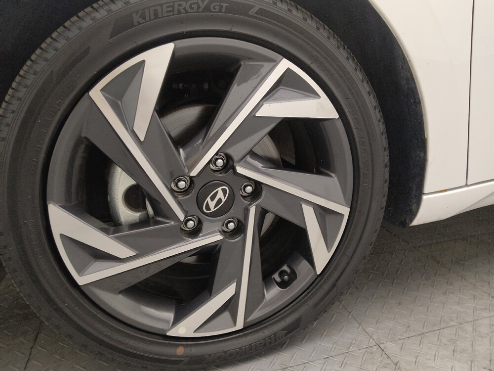 2025 Hyundai Elantra in Lauderdale Lakes, FL 33313 - 18113039 31