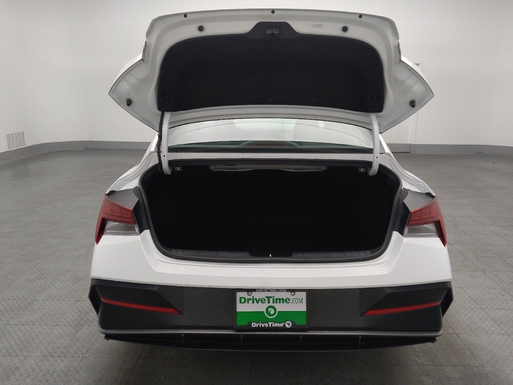 2025 Hyundai Elantra in Lauderdale Lakes, FL 33313 - 18113039 29