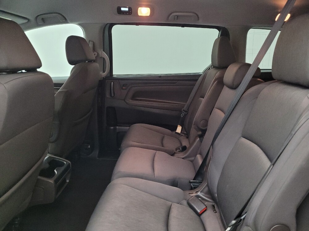 2019 Honda Odyssey in Cincinnati, OH 45255 - 18113043 18