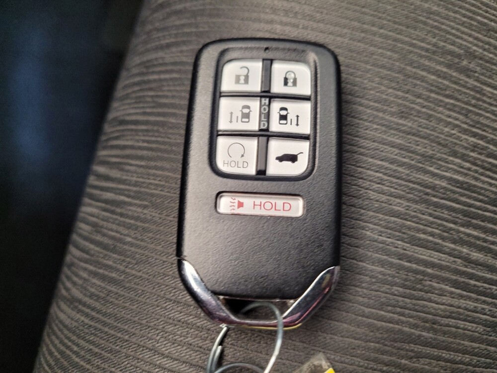 2019 Honda Odyssey in Cincinnati, OH 45255 - 18113043 32