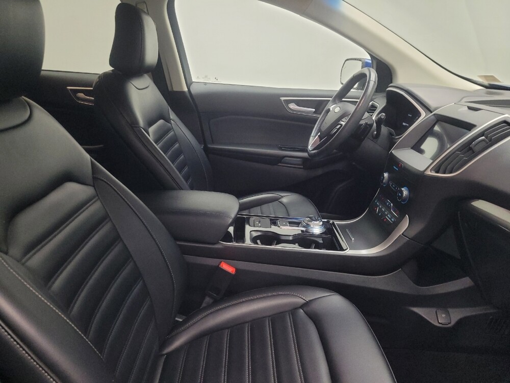 2020 Ford Edge in Highland, IN 46322 - 18113045 21