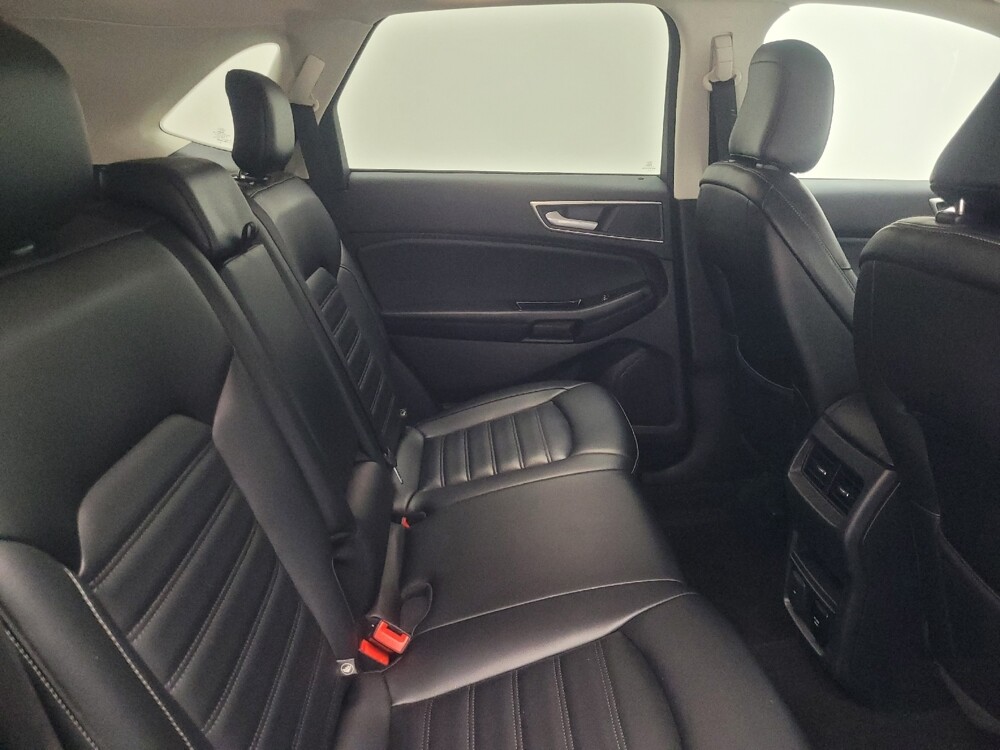 2020 Ford Edge in Highland, IN 46322 - 18113045 19