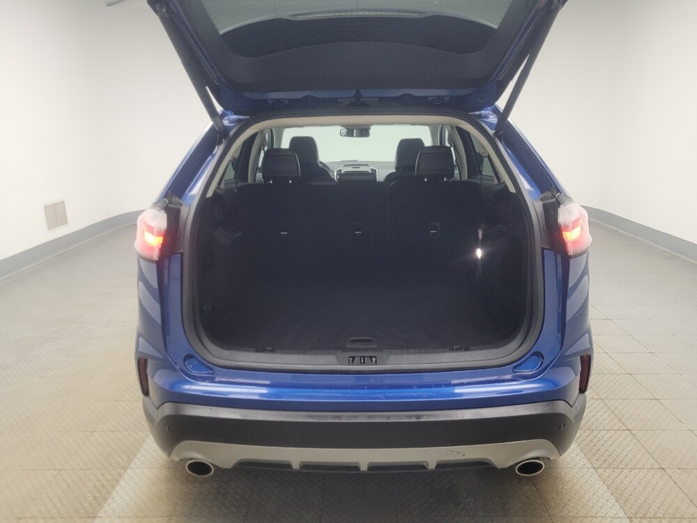 2020 Ford Edge in Highland, IN 46322 - 18113045 29