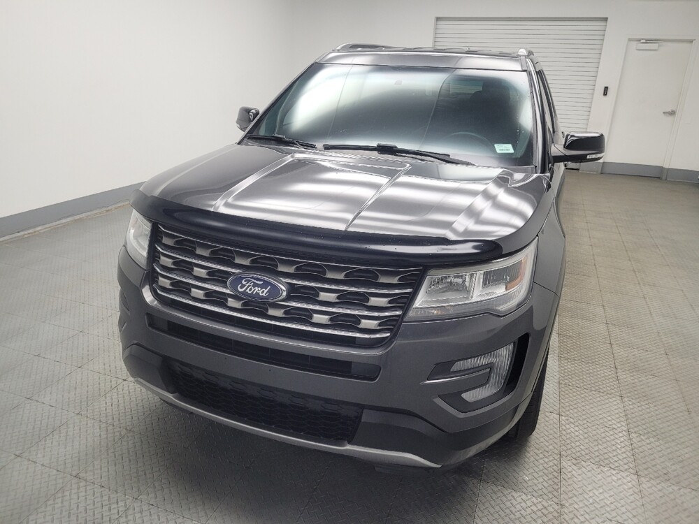 2017 Ford Explorer in Highland, IN 46322 - 18113046 15