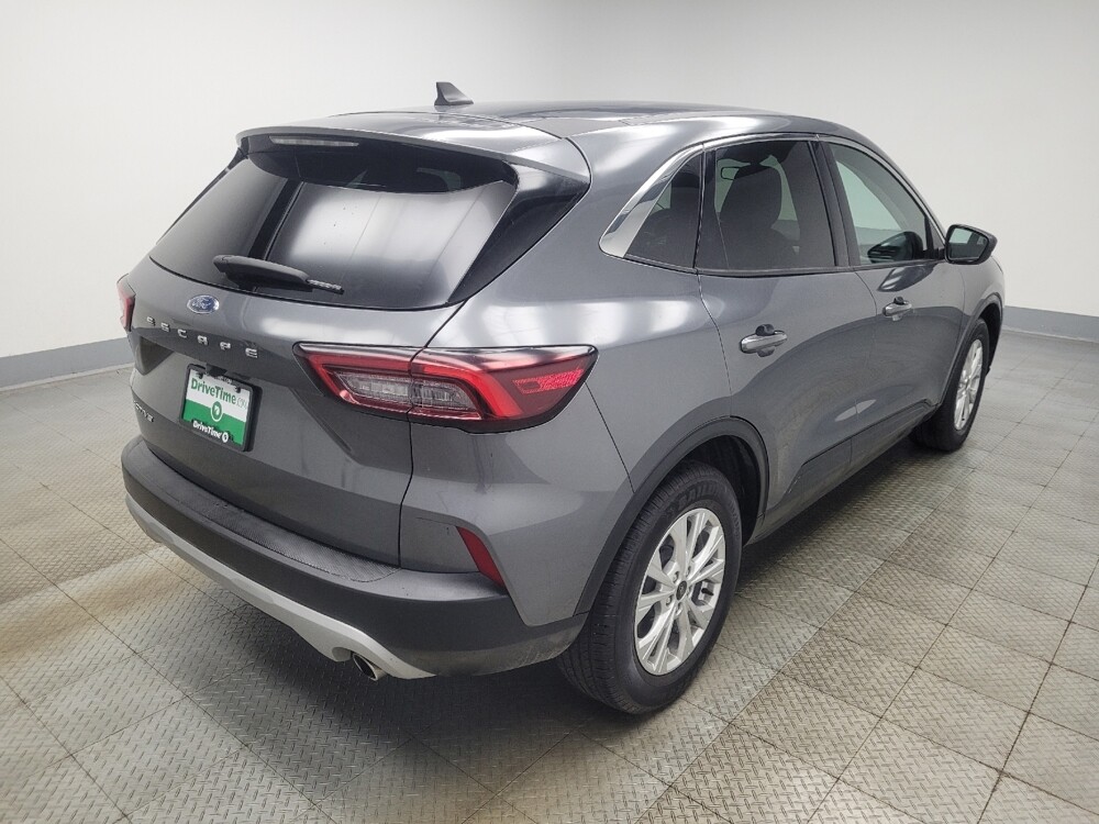2023 Ford Escape in Highland, IN 46322 - 18113047 9