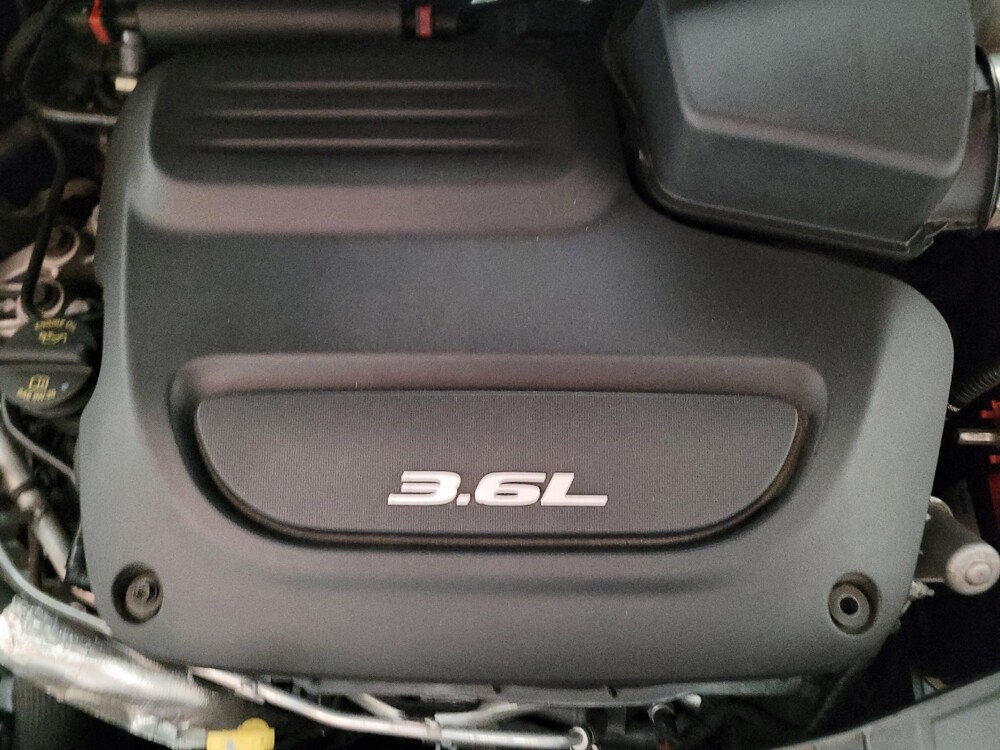 2017 Chrysler Pacifica in Downey, CA 90241 - 18113049 30