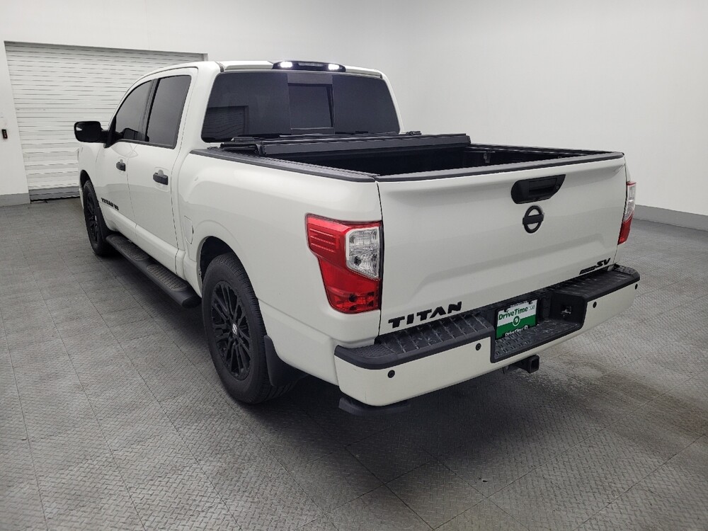 2019 Nissan Titan in Ocala, FL 34471 - 18113054 5