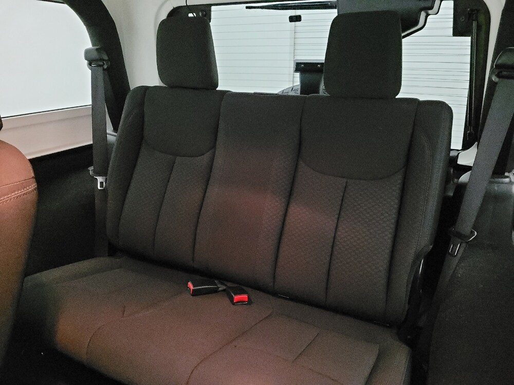 2015 Jeep Wrangler in Fairfield, OH 45014 - 18113059 18