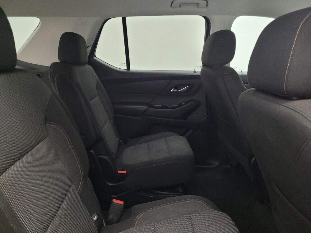 2019 Chevrolet Traverse in Fairfield, OH 45014 - 18113061 19