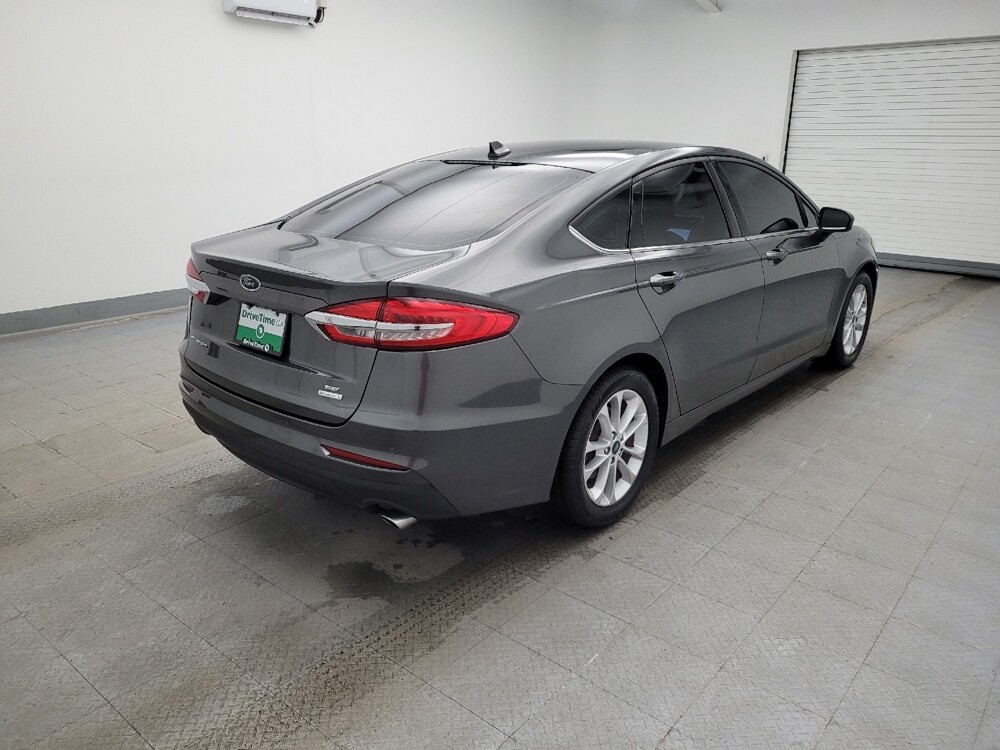 2019 Ford Fusion in Fairfield, OH 45014 - 18113062 9