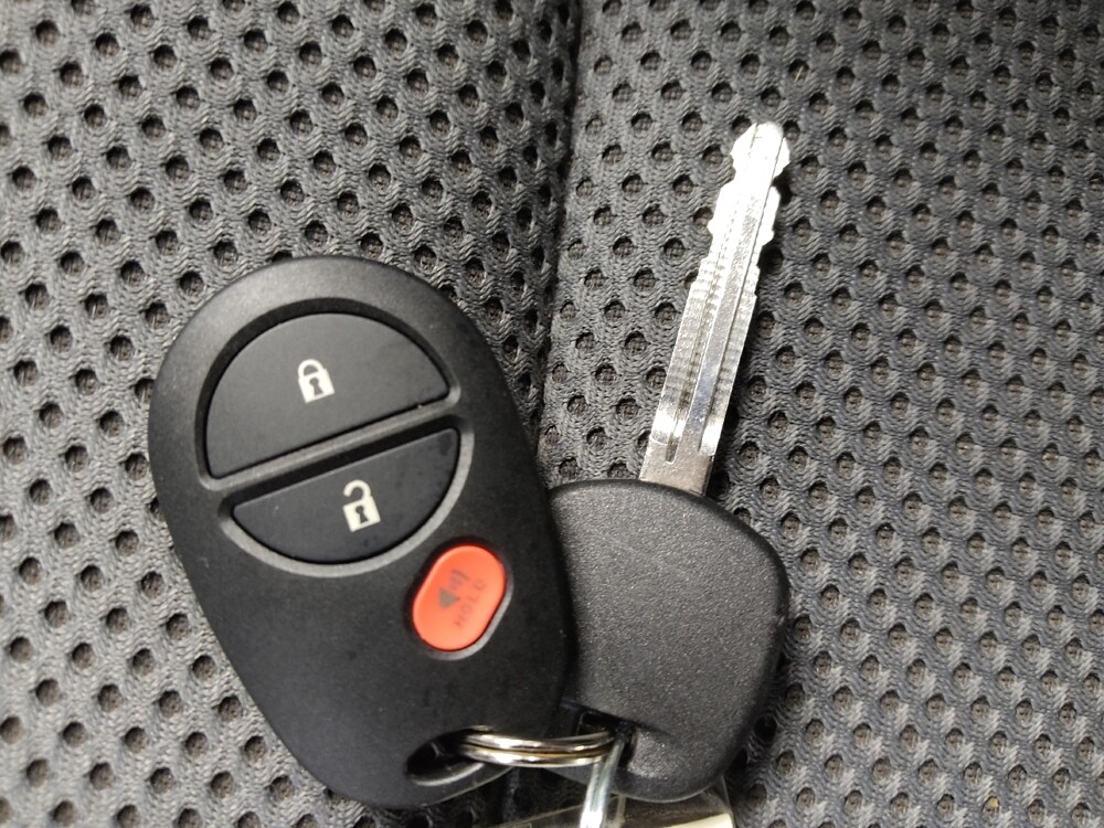 2014 Toyota Tacoma in Birmingham, AL 35215 - 18113070 32