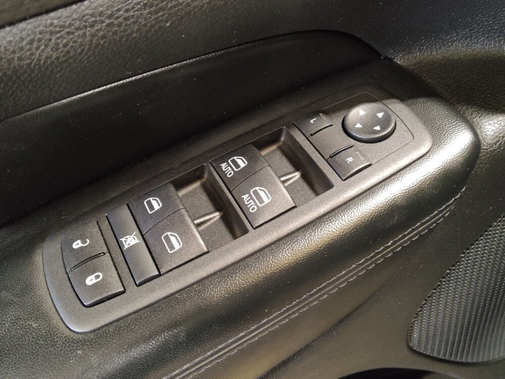 2016 Jeep Grand Cherokee in Pensacola, FL 32505 - 18113077 27