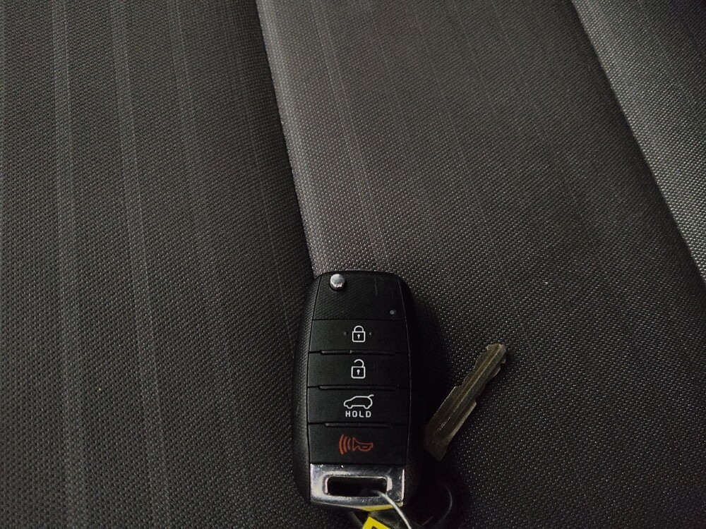 2018 Kia Forte in Des Moines, IA 50310 - 18113081 32