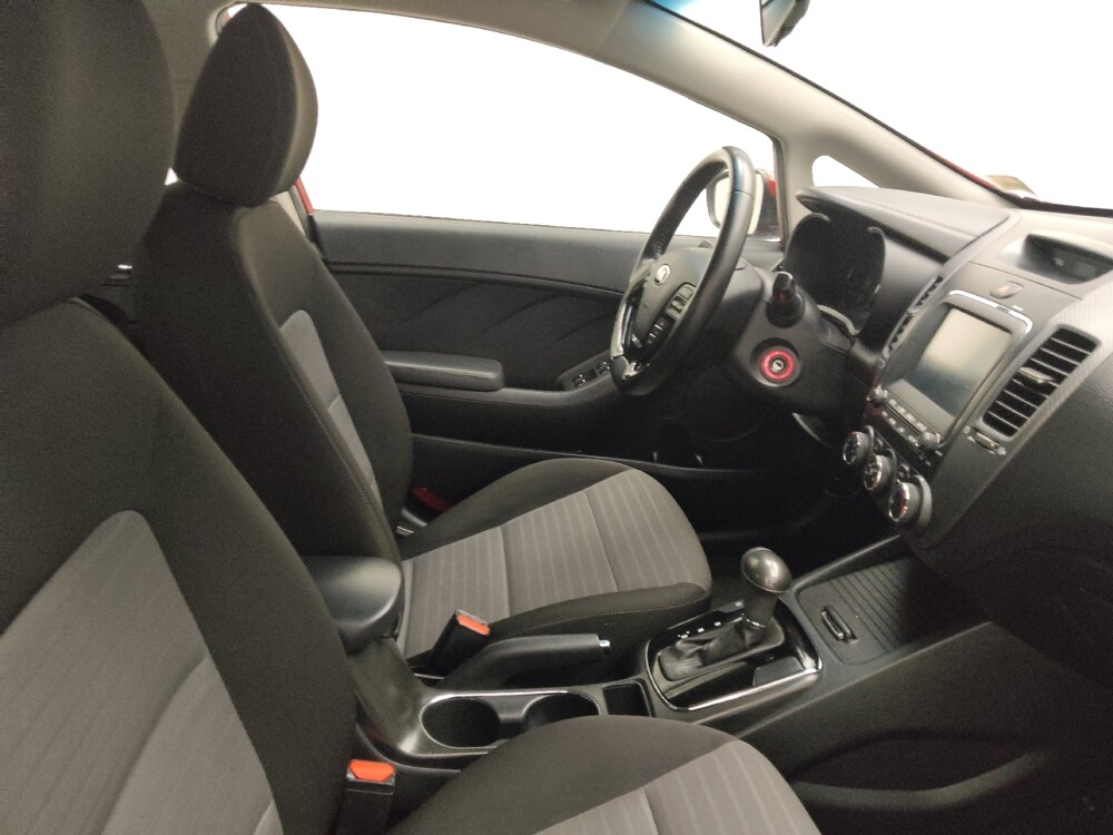 2018 Kia Forte in Des Moines, IA 50310 - 18113081 21