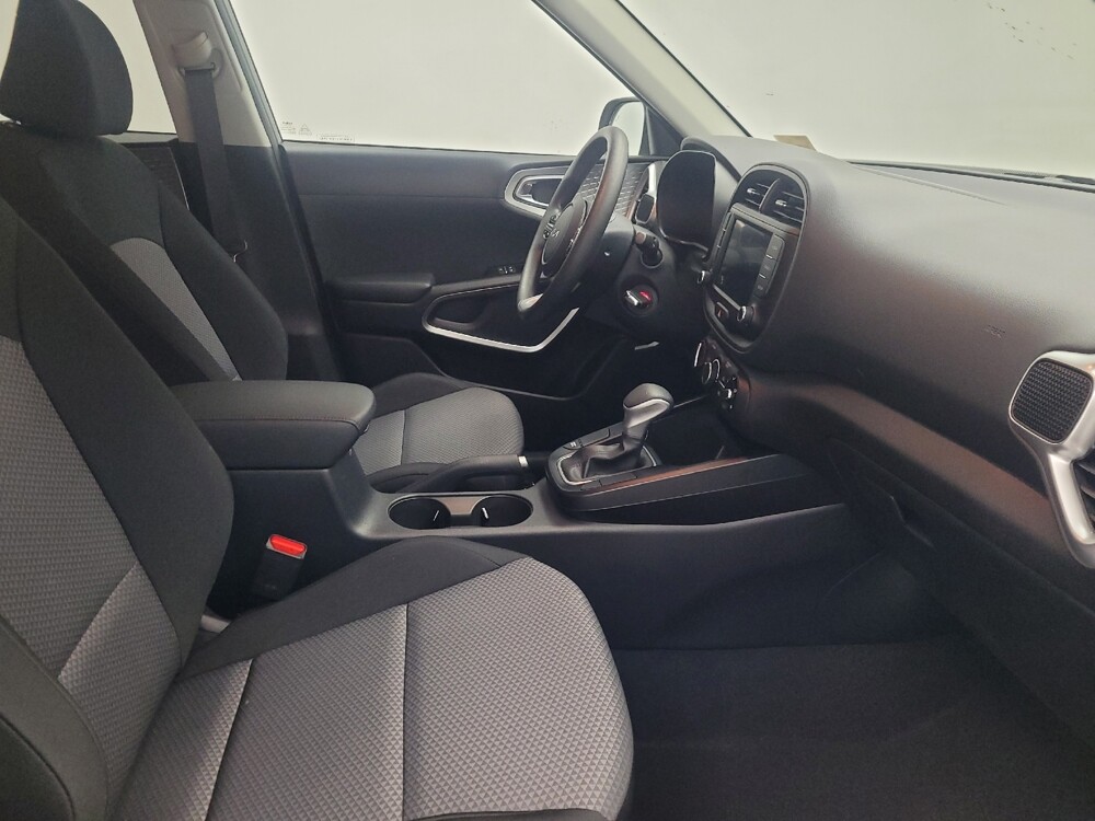 2025 Kia Soul in Memphis, TN 38115 - 18113083 21