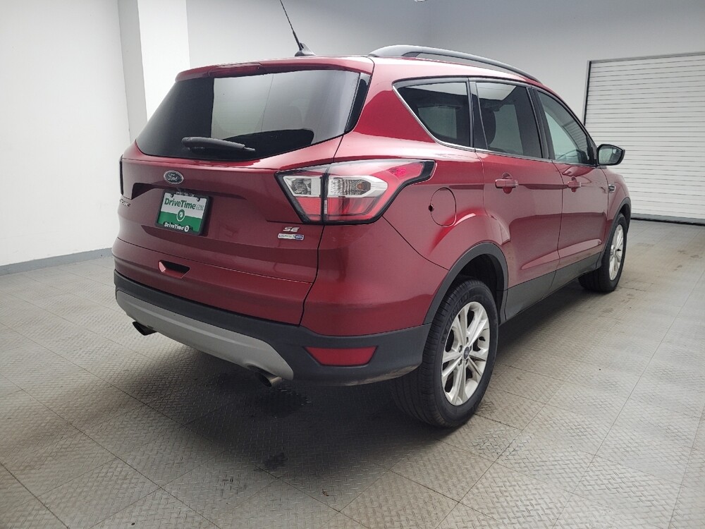 2018 Ford Escape in Grand Rapids, MI 49508 - 18113087 9