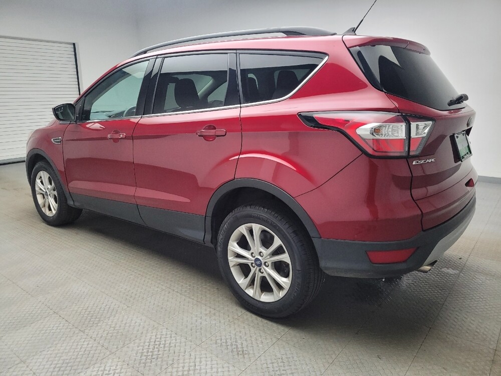 2018 Ford Escape in Grand Rapids, MI 49508 - 18113087 3