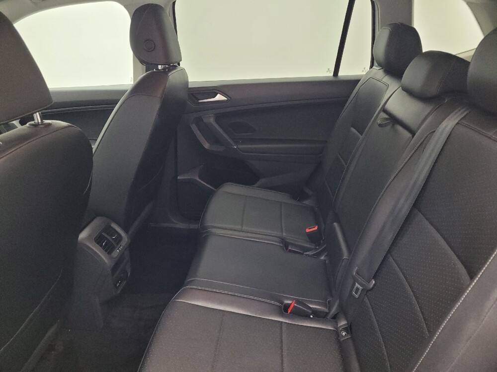 2020 Volkswagen Tiguan in Salem, VA 24153 - 18113099 18