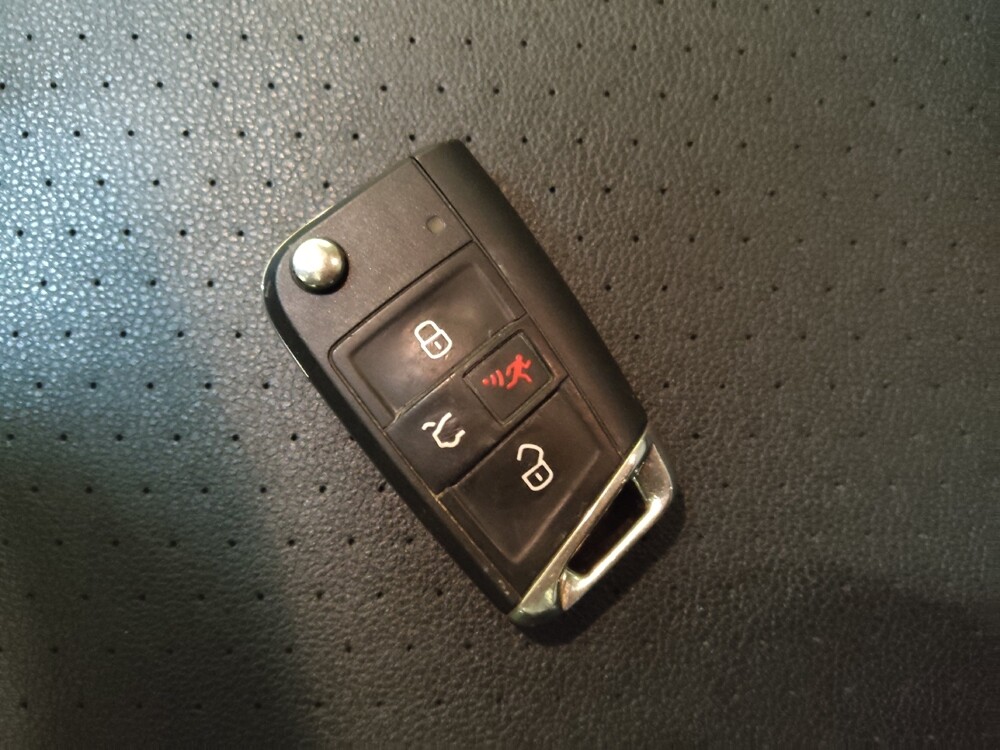 2020 Volkswagen Tiguan in Salem, VA 24153 - 18113099 32