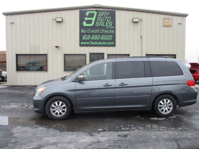 2012 Dodge Grand Caravan in Oak Grove, MO 64075 - 18113100 20